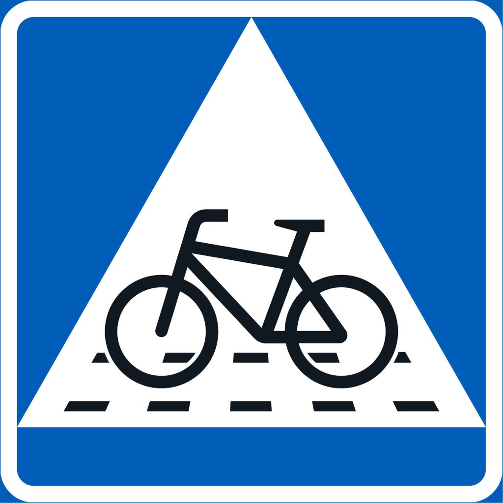Väistämisvelvollisuus pyöräilijän tienylityspaikassa -merkki